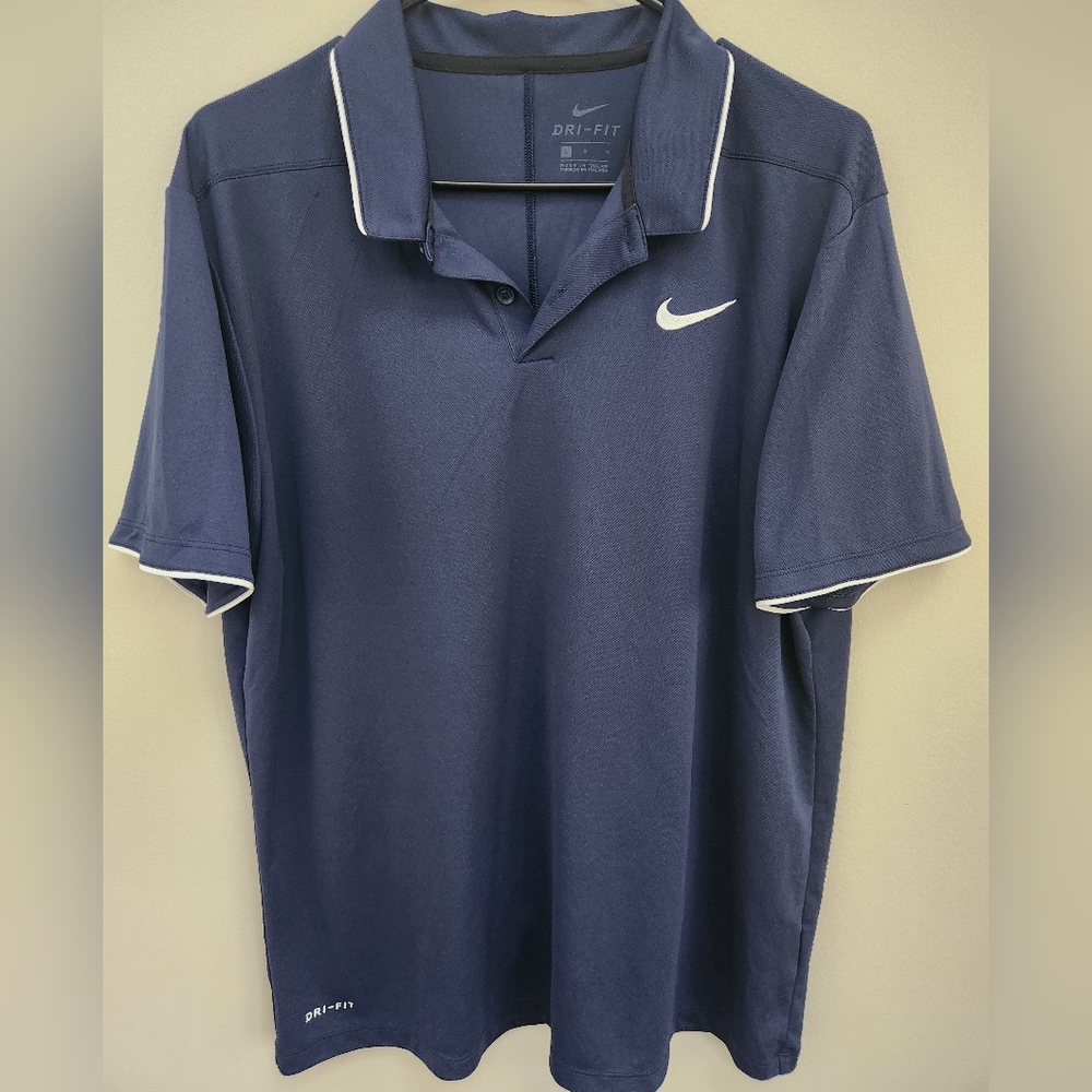 Nike Dri-fit navy polo, Men's Large
